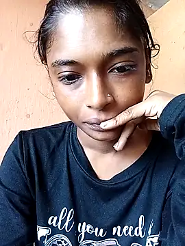 Alexia holbert online show from 04/28/26, 09:14