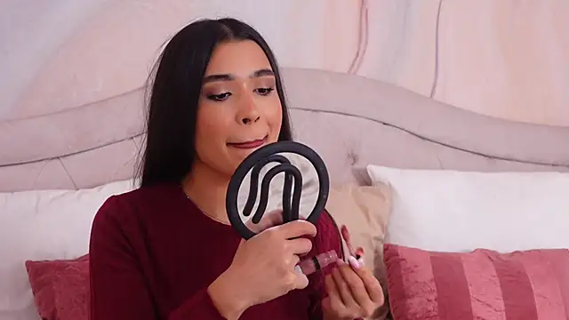 Snapshot of MyaMuse chatting on 11/26/25, 08:26 MyaMuse online show from 11/26/25, 08:26