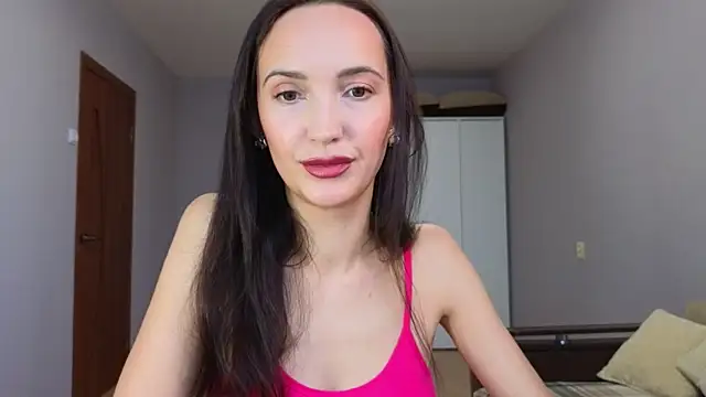 Lillian-Clark online show from 12/18/25, 07:58