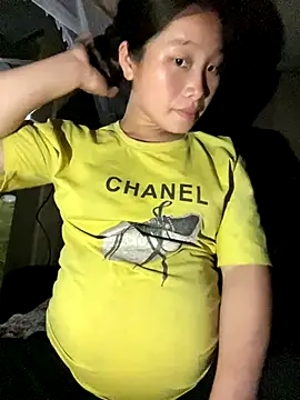 Snapshot of Van_xx chatting on 10/01/25, 02:34 Van xx online show from 10/01/25, 02:34