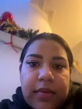 Snapshot of SienaWild chatting on 11/27/25, 03:19 SienaWild online show from 11/27/25, 03:19