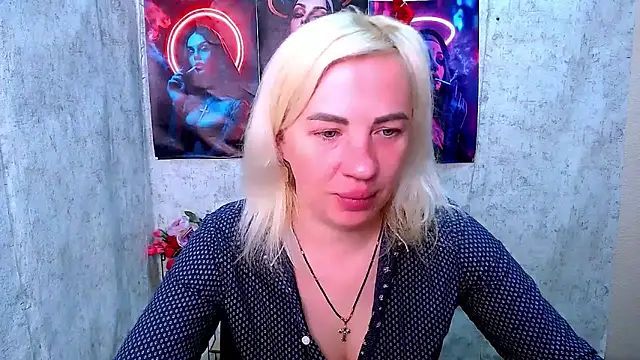 EmmaCat  online show from 03/20/26, 06:18