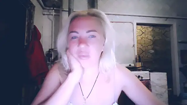 EmmaCat  online show from 05/26/26, 08:38