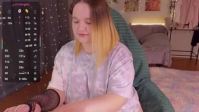 Snapshot of Aki_nohana chatting on 02/06/26, 08:12 Aki nohana online show from 02/06/26, 08:12