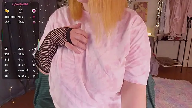 Snapshot of Aki_nohana chatting on 02/25/26, 09:24 Aki nohana online show from 02/25/26, 09:24