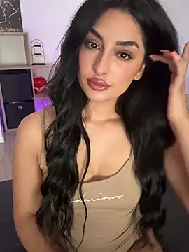 Mia spicyy online show from 07/15/26, 08:30
