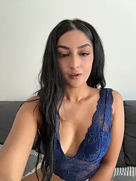 Mia spicyy online show from 08/07/26, 09:55