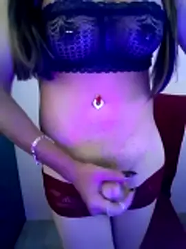 Cutie-Whiskey1 online show from 04/28/26, 08:52