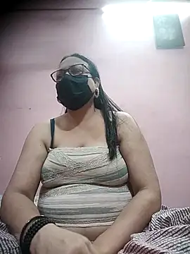 thehotlady online show from 09/27/25, 05:12