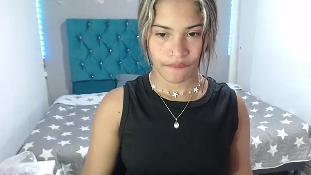 Snapshot of mia_sexgirl chatting on 05/21/26, 12:23 mia sexgirl online show from 05/21/26, 12:23