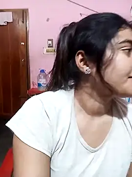 Snapshot of rasmiva chatting on 09/21/25, 08:54 rasmiva online show from 09/21/25, 08:54