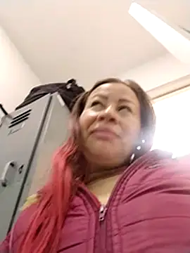 LaraCaliente online show from 03/10/26, 02:11