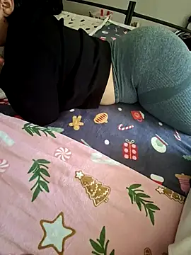 Snapshot of Teealisa chatting on 09/28/25, 10:20 Teealisa online show from 09/28/25, 10:20