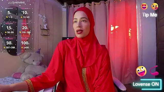 ShanaJamil online show from 11/14/25, 12:15