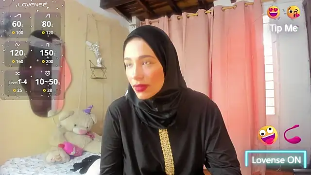 ShanaJamil online show from 11/20/25, 12:05