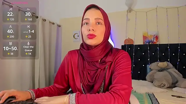 ShanaJamil online show from 04/13/26, 12:10