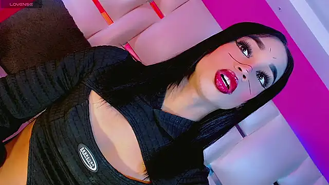 JessiscaWalker online show from 11/18/25, 07:29