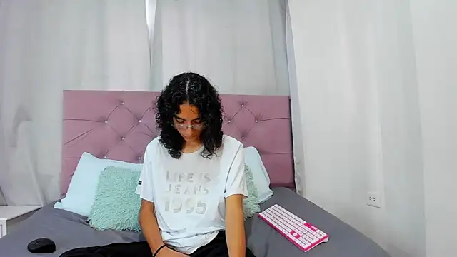 EthanBlackwoodd online show from 02/16/26, 08:49