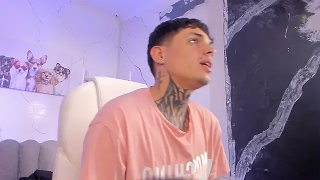 Declan-Fox online show from 11/06/25, 04:13