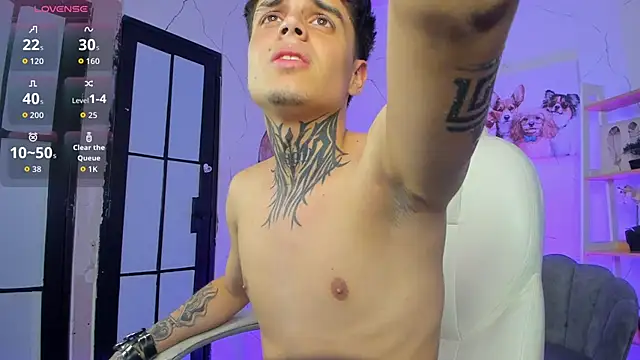 Declan-Fox online show from 11/08/25, 04:34