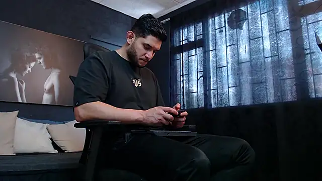 Snapshot of RichardMilleer chatting on 01/09/26, 02:09 RichardMilleer online show from 01/09/26, 02:09