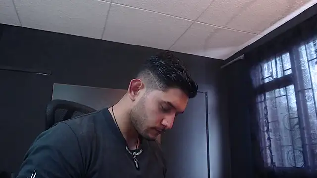 Snapshot of RichardMilleer chatting on 02/03/26, 01:49 RichardMilleer online show from 02/03/26, 01:49