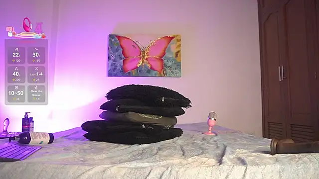 Snapshot of noah_0814 chatting on 11/16/25, 03:12 noah 0814 online show from 11/16/25, 03:12