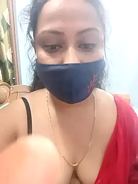 Snapshot of Deliciouskimi chatting on 09/16/25, 12:06 Deliciouskimi online show from 09/16/25, 12:06