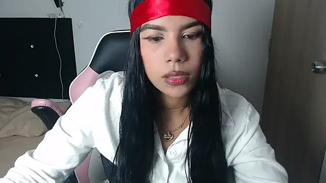 MayaScott11 online show from 11/23/25, 07:13