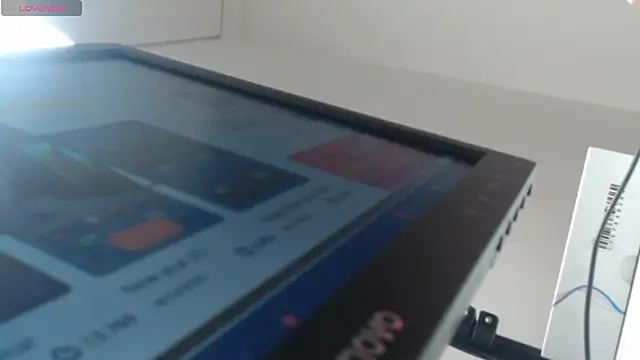 MayaScott11 online show from 11/24/25, 07:24