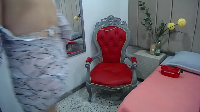 paultte online show from 10/28/25, 02:42