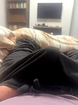 Snapshot of tdjw92 chatting on 11/18/25, 12:16 tdjw92 online show from 11/18/25, 12:16