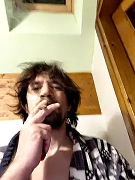 Snapshot of eu377@xh chatting on 02/01/26, 03:05 eu377xh online show from 02/01/26, 03:05