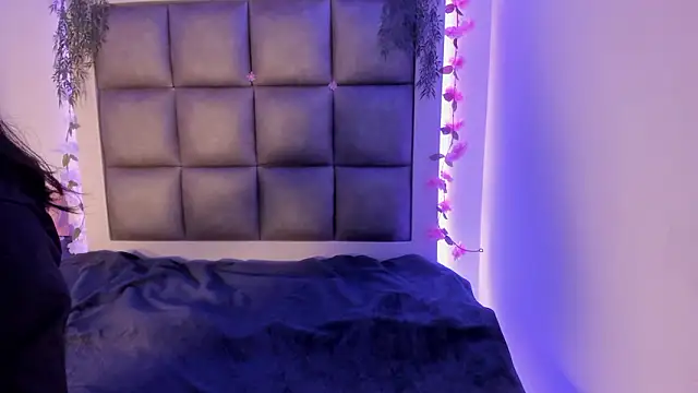 abbiecollins js online show from 02/10/26, 04:05