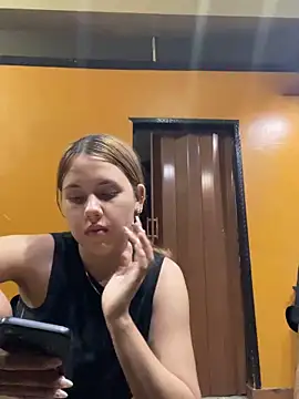 coupleyys online show from 02/05/26, 02:16