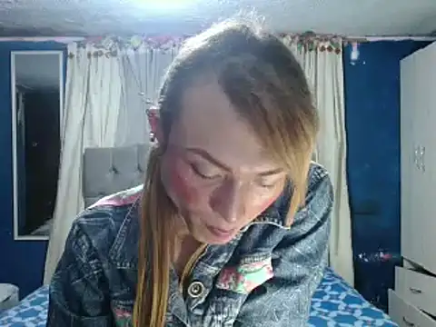 skarleth hot21 online show from 10/09/25, 01:47