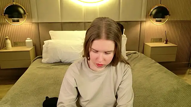 Alida Brice online show from 01/19/26, 06:28