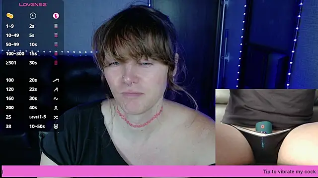 Snapshot of tsellieryder chatting on 10/19/25, 12:33 tsellieryder online show from 10/19/25, 12:33