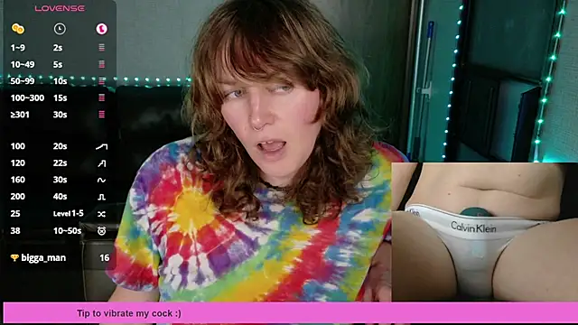 Snapshot of tsellieryder chatting on 10/24/25, 11:01 tsellieryder online show from 10/24/25, 11:01