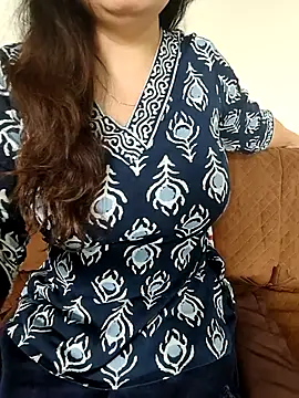 Snapshot of sassy_aly007 chatting on 10/06/25, 06:55 sassy aly007 online show from 10/06/25, 06:55