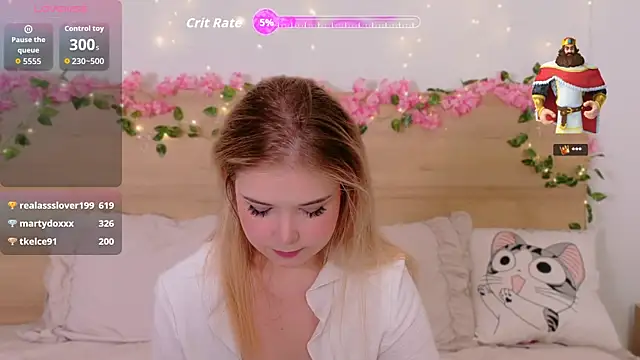 Snapshot of Lilith_Bonheur chatting on 09/24/25, 07:28 Lilith Bonheur online show from 09/24/25, 07:28