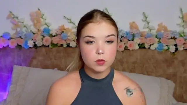 Lilith Bonheur online show from 03/23/26, 01:04