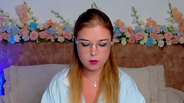 Lilith Bonheur online show from 03/26/26, 01:28