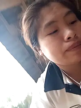 Snapshot of Luyen004 chatting on 02/23/26, 01:58 Luyen004 online show from 02/23/26, 01:58