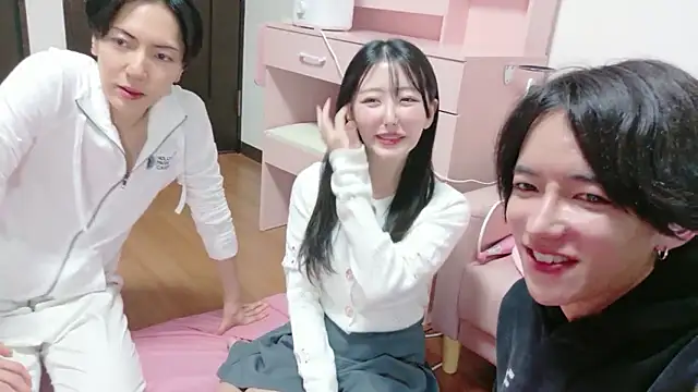 komei abe online show from 11/11/25, 11:43