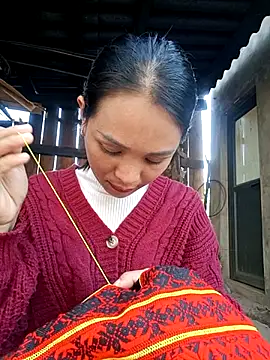 Na xx online show from 12/15/25, 07:01