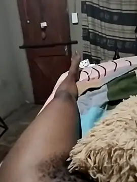 Snapshot of Dickninja084 chatting on 02/06/26, 06:00 Dickninja084 online show from 02/06/26, 06:00