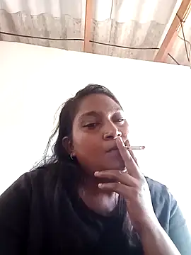 Snapshot of Indianqueen786 chatting on 09/21/25, 10:06 Indianqueen786 online show from 09/21/25, 10:06