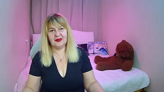 EmmaEllison online show from 02/17/26, 07:16