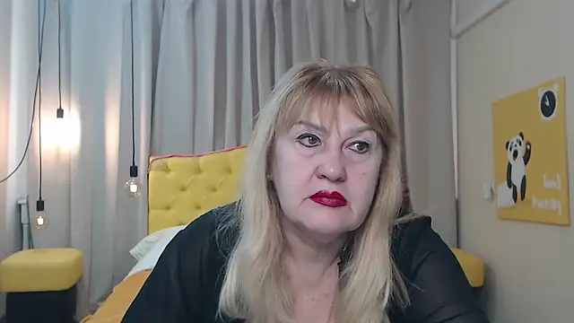 EmmaEllison online show from 03/01/26, 07:21